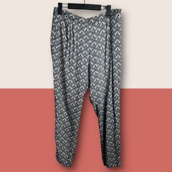 🖤 SIZE 10 H+M BLACK WHITE PATTERN SOFT VACATION HAREM PAJAMA STYLE PANTS - Picture 3 of 7